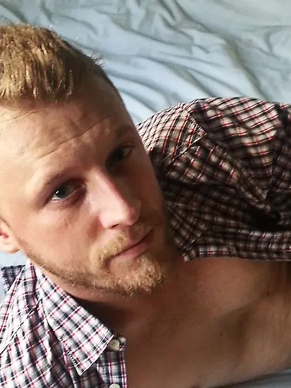 White man blondsexy28 vibrator