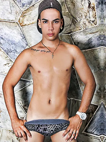Latin young gay noodancersex like to snapshot