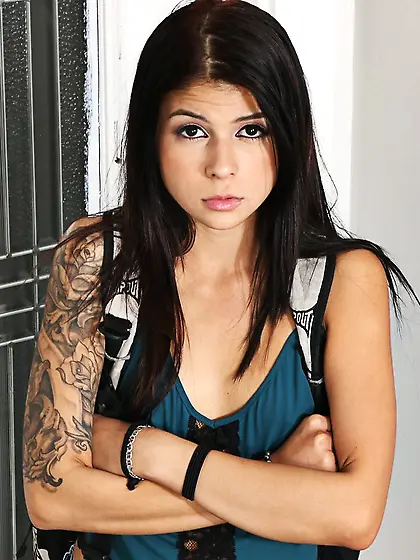 Tattooed brunette babe has pussy rammed by huge cupid with equal