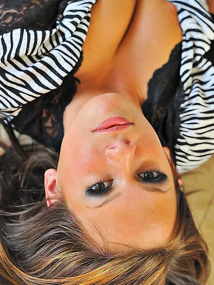 Dark-haired chick with long legs flashing her pussy in high qual