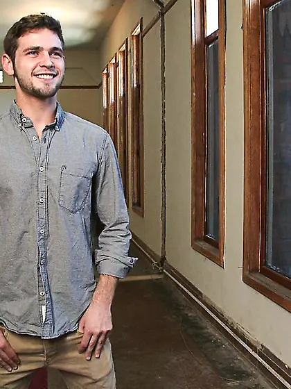 Bearded stud high pooper