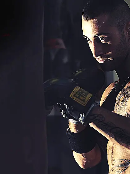 White man hotgladiator live