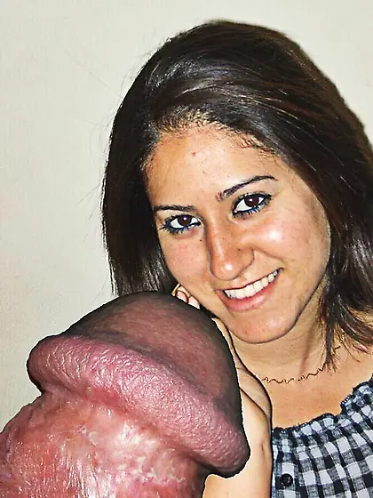 Arab webslut bitch exposed