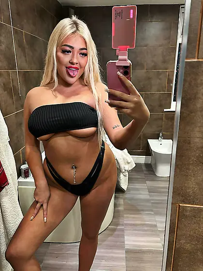 Fat bimbo whore