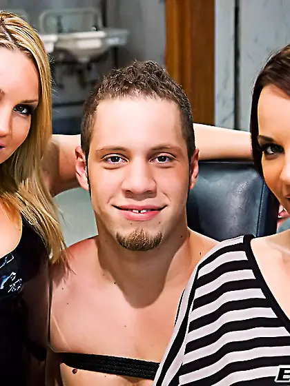 Kinky bitches loves torture