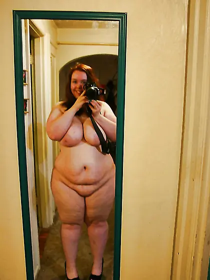Selfie Amateur BBWs - vol 44!