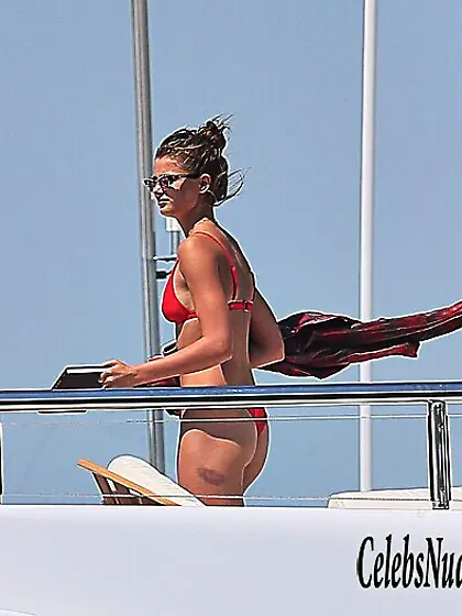 Taylor Marie Hill Sexy