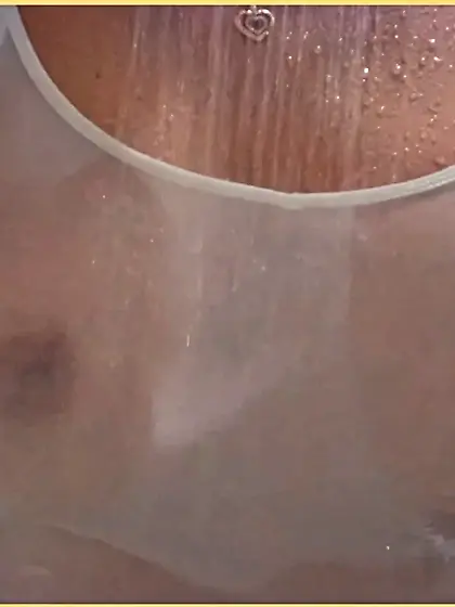 Wifey has the best wet tits