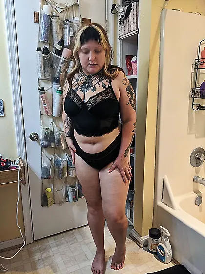 G’ana the fat dirty whore