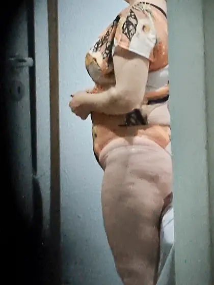 Expose my mom, pretty milf