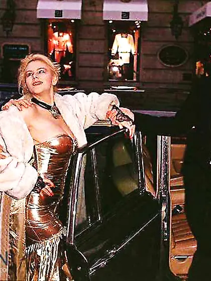 Large-boobed platinum-blonde having 2 meatpipes