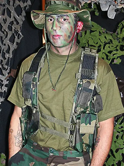 Big boys armies show