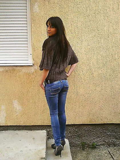 jeans and high heels