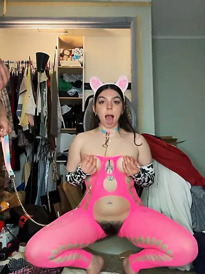 Karina Aubrey Feuti | Random Dumb Cunt from Reddit