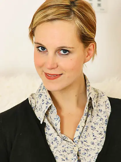 Gorgeous leggy joceline opaque