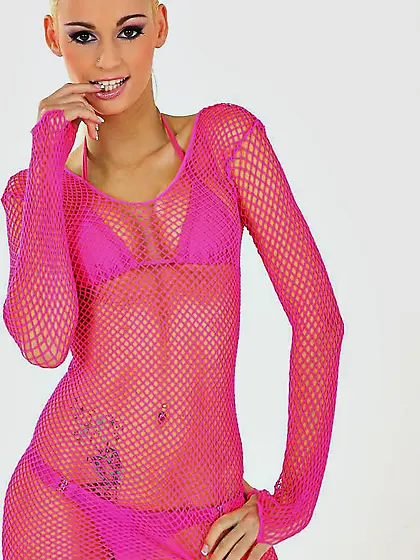 The half naked lesbian couple of Alma Blue and Erica Fontes boas