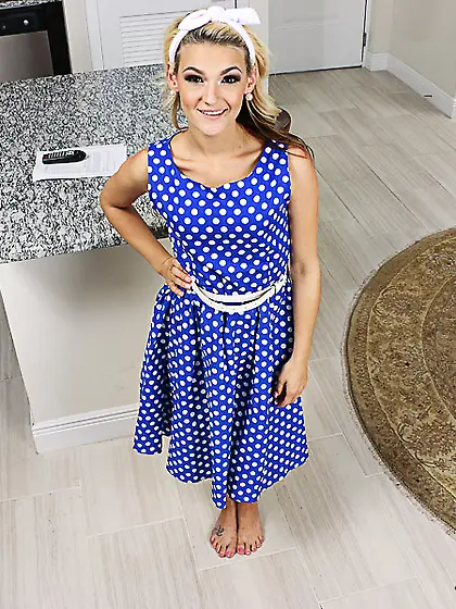 Honey in polka-dot blue dress doesn't feel shy to expose two lov