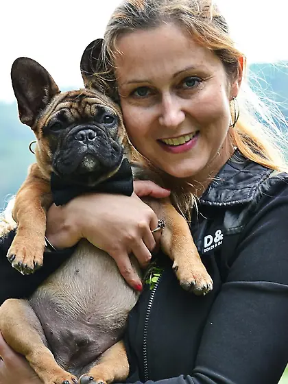 hot psychologist Andrea Scheansova