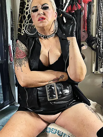 SHIRLEY BIKER WHORE