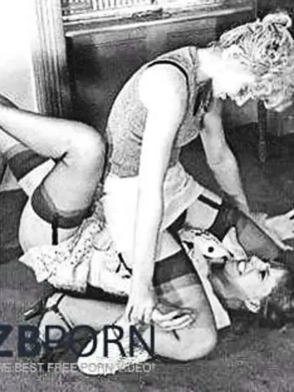 Yet more catfighting women