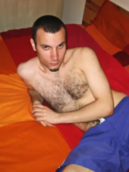 Brunette adrian8507 perform close