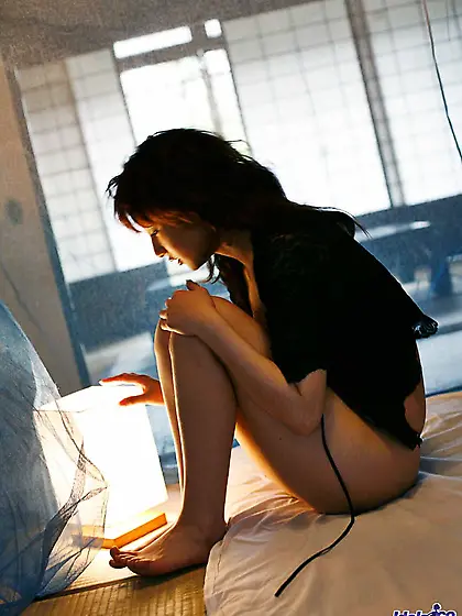 In this gallery, you can see Reinaa Mizuki and her stunning Asia