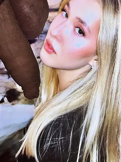 Hope Uliana Konshina like to punch purple balls