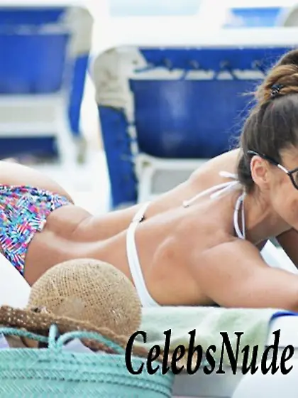 Anais Zanotti Wearing A Thong Bikini Poolside In Miami