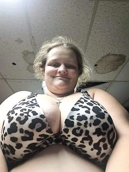 Sexydixie27 bra pics