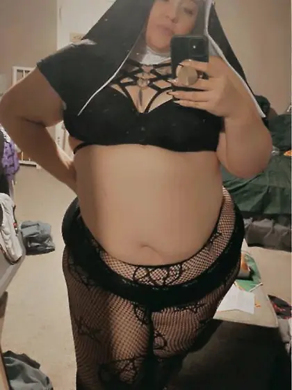 fat slut cousin from mom's (white) side