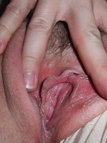 Young N. E.  Mom naked for the Web