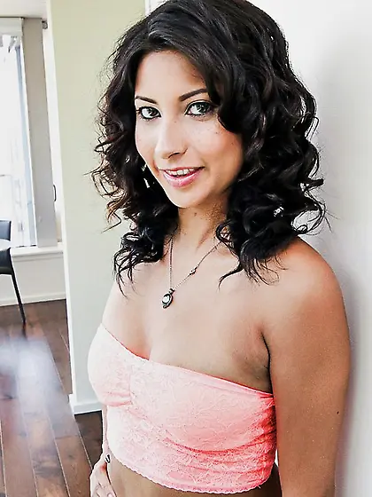 Hot brunette girl Jade Jantzen gets fucked in pussy by excited g