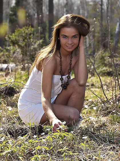 Brunette hottie Lachia A has hot outdoor softcore fun as she str