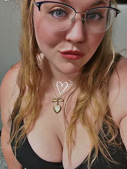 Beautiful blonde need cum on her face.