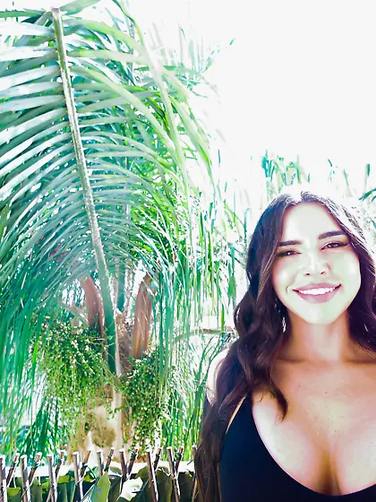 Raven-haired bombshell Suttin can't wait to get fucked