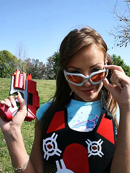 Blue eyed brunette small