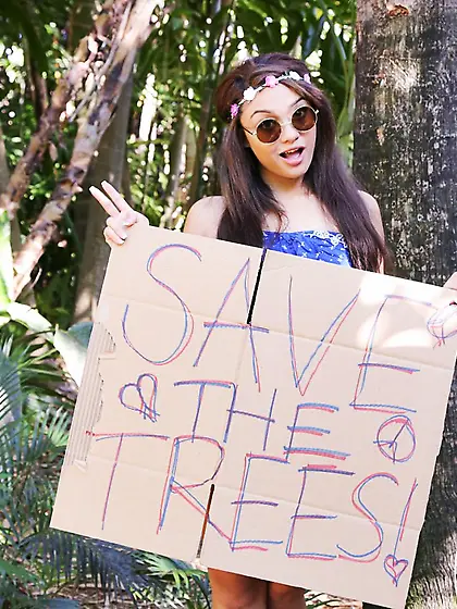 Jaye Austin is a flower child at heart and loves all living thin