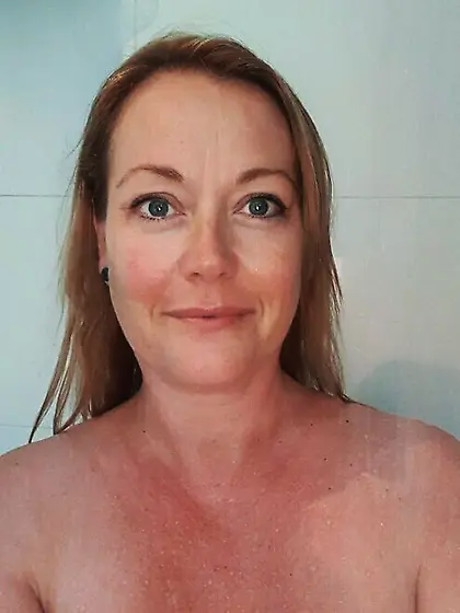 BUSTY AUSSIE MILF EXPOSED