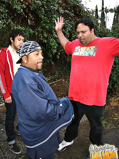 The redhead milf with big boobs Kylie Ireland wants the black di