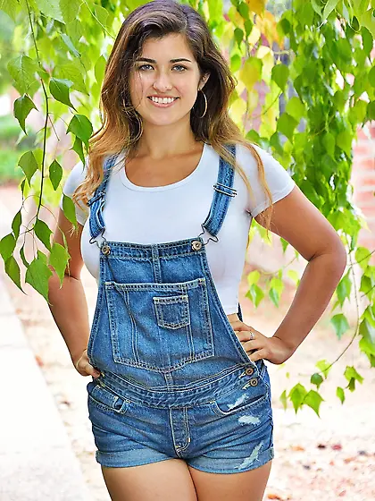 Pretty girl doesn't need men because she has rambone and fist to