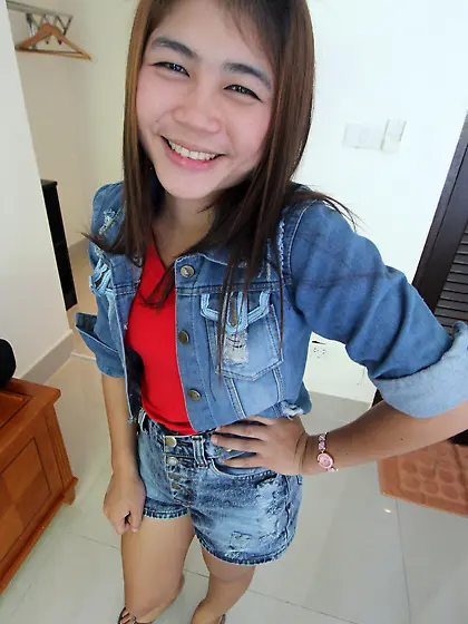 Sweet Thai teen swallows loads of foreign cum after a hard fuck