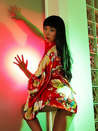 Red kimono-like bathrobe Asian chick gets...