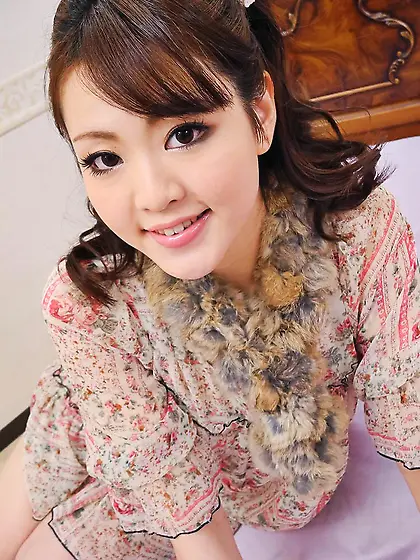 Appealing babe moans softly as she takes hard dick in POV