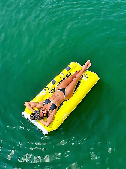 how would you break fake tough muscleslut courtney