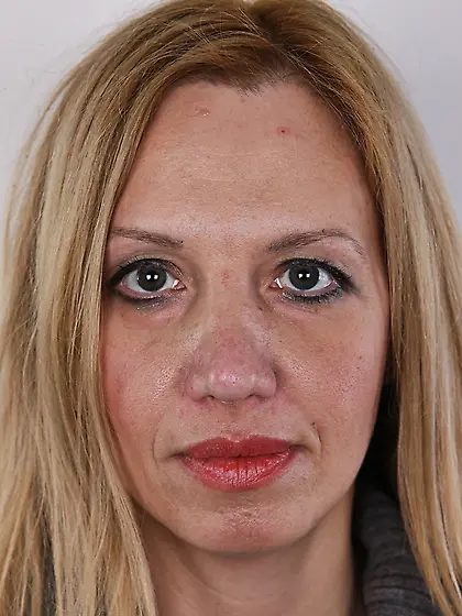 Experienced blonde nude reveal