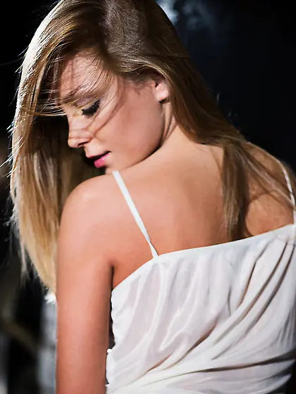 Hot ass shaved pussy close up