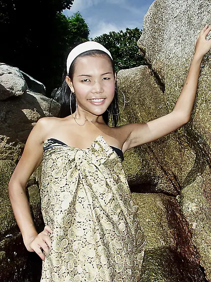 Cute asian TS parading naked and flashing