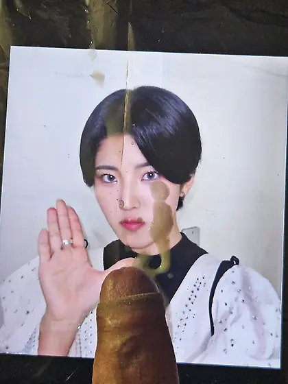 Skinny Asian Hana gets sprayed cum tribute request