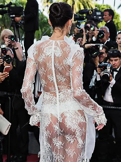 Sara Sampaio Shows Her Half Naked Ass