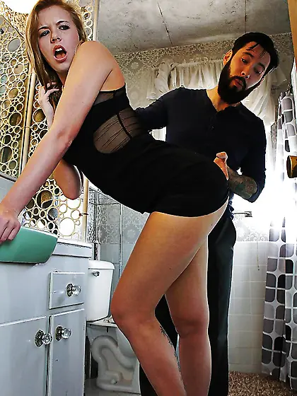 Blonde pussy close up fuck